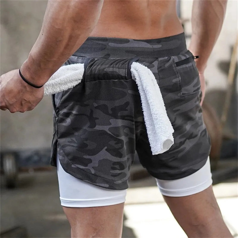 Shorts Camuflados Multifuncionais ProAction.